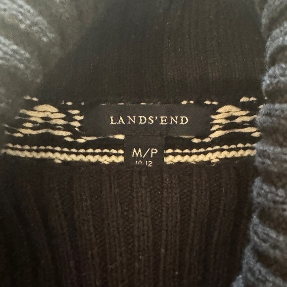 LANDS’ END | Fair Isle Black & White Turtle Neck Sweater Sz Medium Petite 10/12 - Picture 3 of 5